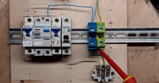 Установка устройства защитного отключения в Луховицах в октябре