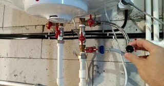 Установка накопительного водонагревателя в Луховицах в октябре